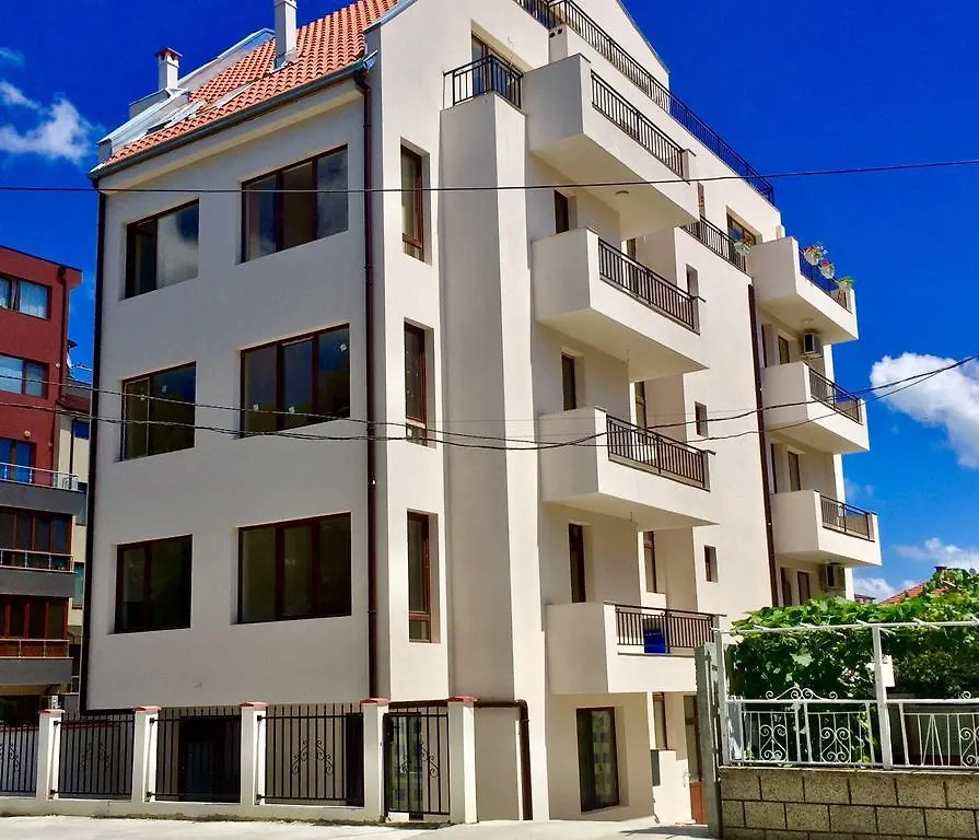 Sarafovo Sea & Forest Burgas City Apartment