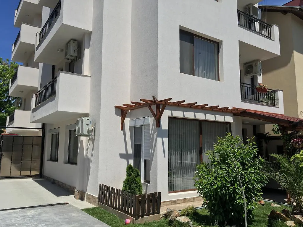 Sarafovo Sea & Forest Burgas City Apartment